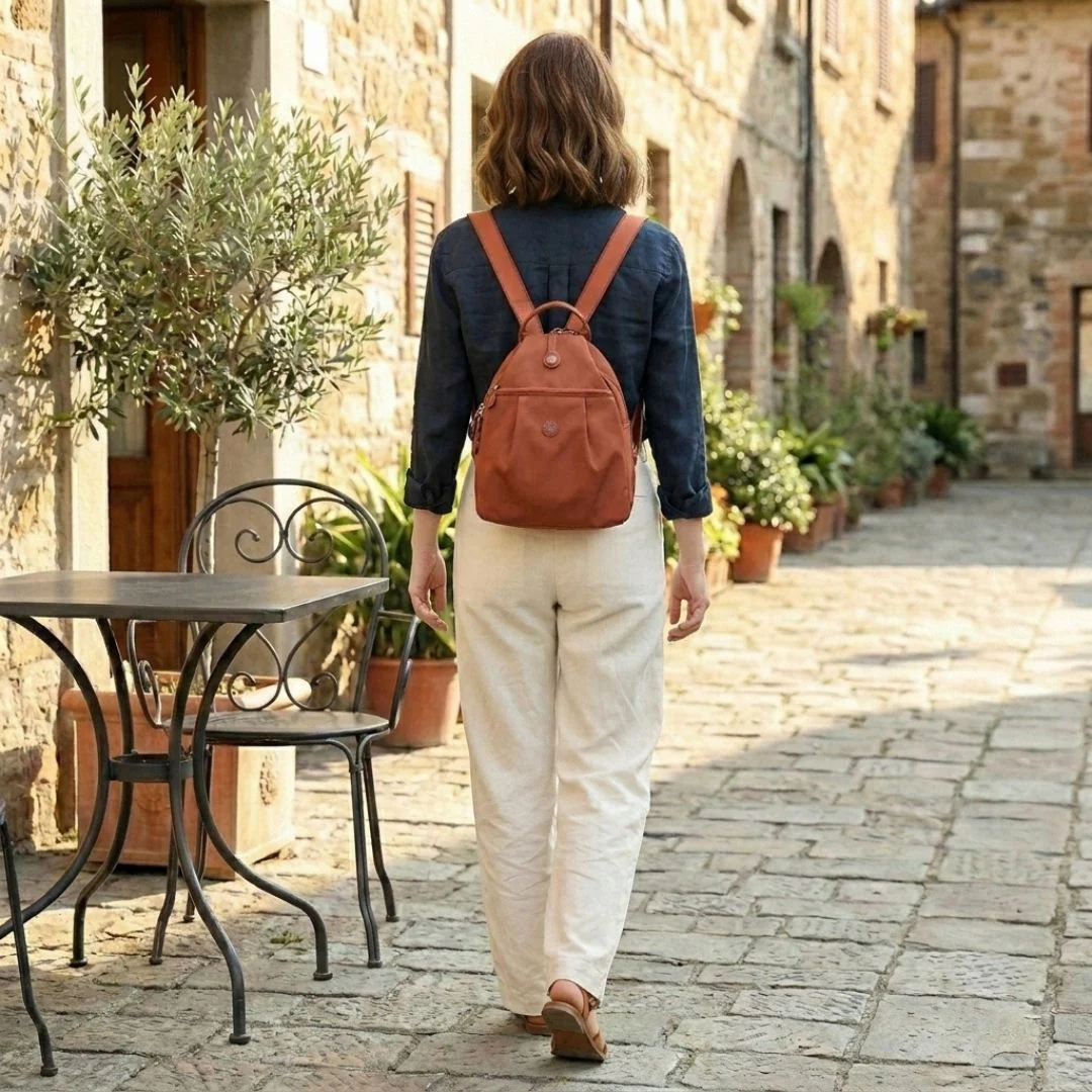 Clarico™ – Anti-Theft 3-in-1 Convertible Tote Bag | Waterproof, Hidden Pockets & Adjustable Straps + 50% off - Image 2