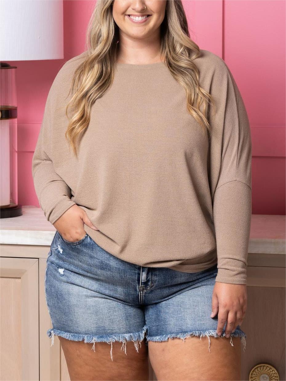 LuxeFlow - Radiate effortless chic daily. + 50% OFF - Image 9